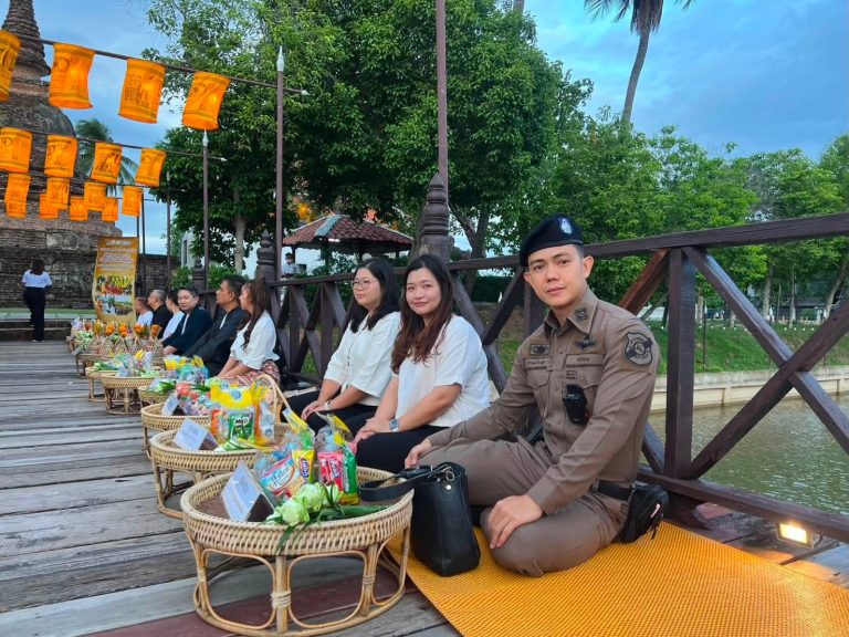 ตำรวจท่องเที่ยวสุโขทัย ร่วมกิจกรรม เส้นทางการท่องเที่ยวในมิติศาสนา เส้นทางมรดกโลกพระร่วงเมืองสุโขทัย 🌟🥰